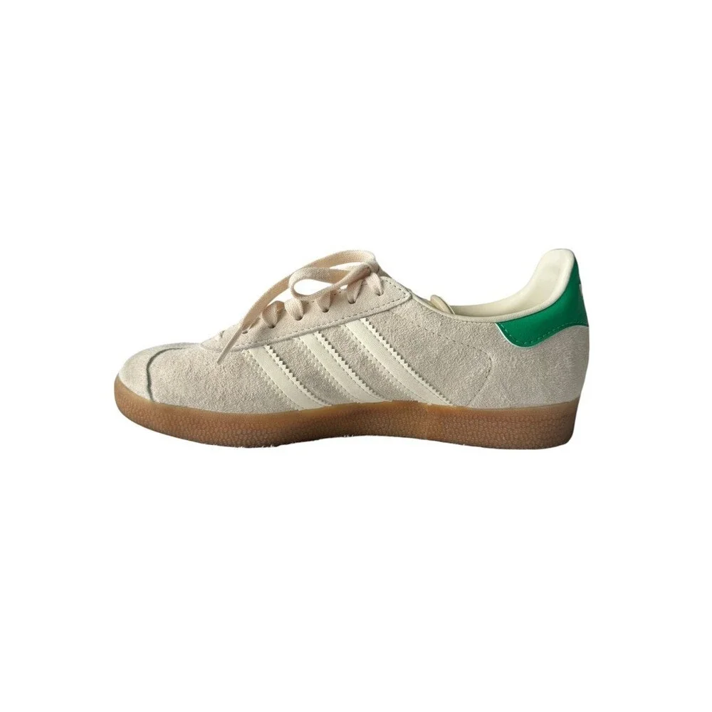 adidas Originals GAZELLE Light gray suede womens size 6  shoes Sneakers IF3235
